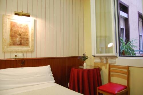 Imagen de la habitación del Hostal La Vera. Foto 5