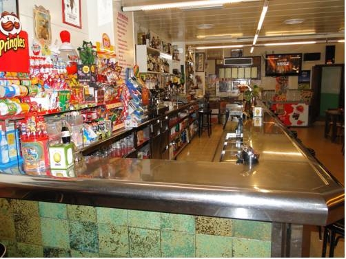 Imagen general del Hostal La Vinya. Foto 7