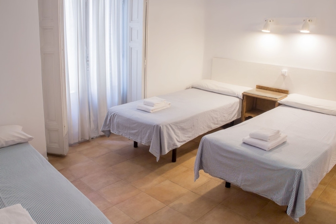 Imagen de la habitación del Hostal La Zona. Foto 12