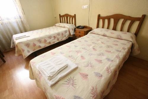 Imagen de la habitación del Hostal Lamalonga. Foto 4