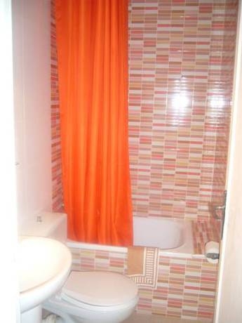 Imagen de la habitación del Hostal Lamalonga. Foto 10