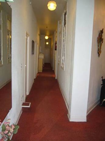 Imagen de los interiores del Hostal Lamalonga. Foto 13