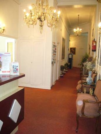 Imagen de los interiores del Hostal Lamalonga. Foto 15