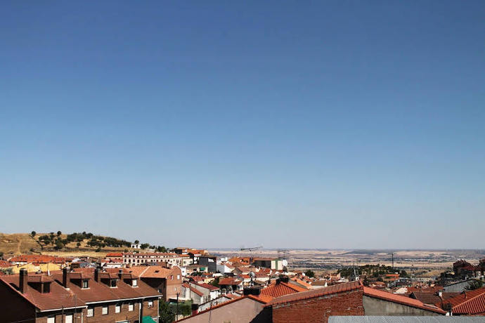 Imagen de los exteriores del Hostal Landhaus, EL MOLAR. Foto 13