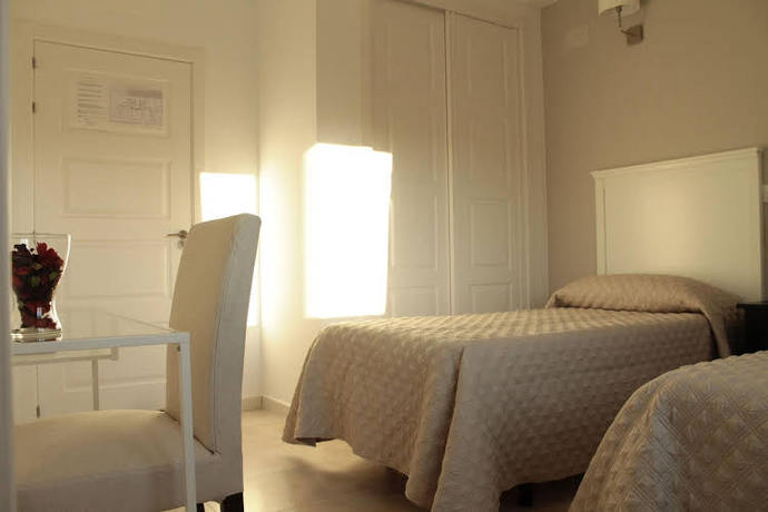 Imagen de la habitación del Hostal Landhaus, EL MOLAR. Foto 7