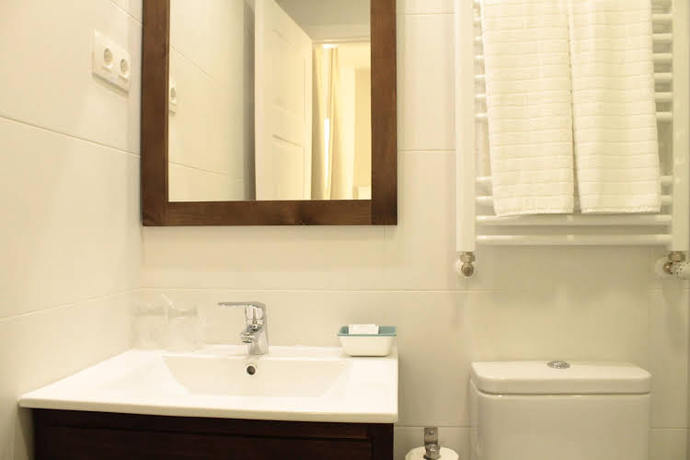 Imagen de la habitación del Hostal Landhaus, EL MOLAR. Foto 10