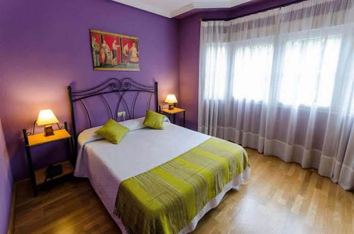 Imagen general del Hostal Las Abadias. Foto 2