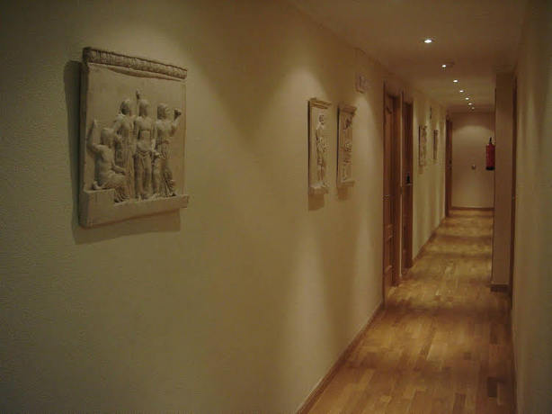 Imagen general del Hostal Las Abadias. Foto 3