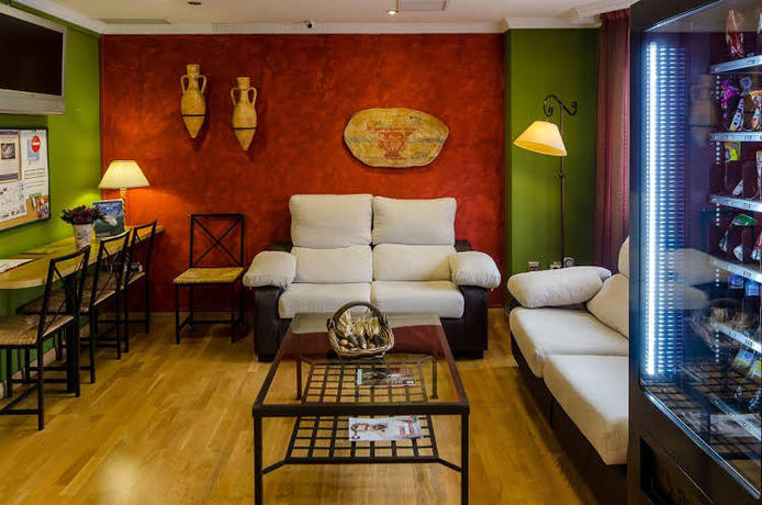 Imagen general del Hostal Las Abadias. Foto 7