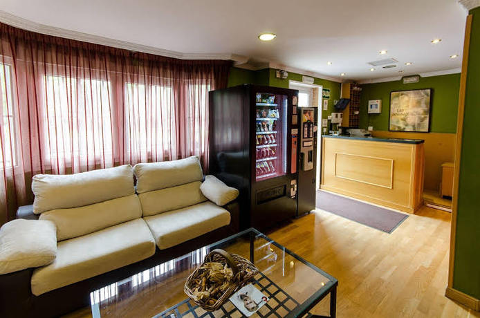 Imagen general del Hostal Las Abadias. Foto 10