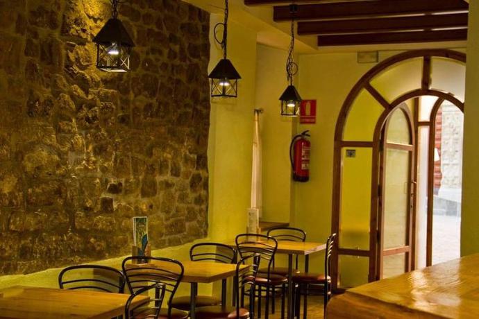 Imagen general del Hostal Las Coronas. Foto 7