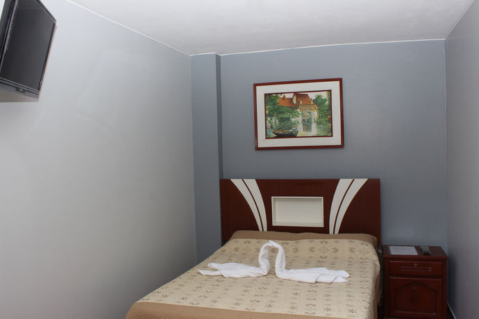 Imagen de la habitación del Hostal Las Fresas. Foto 8