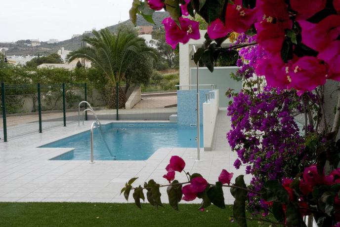 Imagen de la piscina del Hostal Las Gaviotas, Cabo de Gata. Foto 14