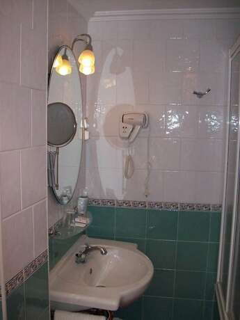 Imagen general del Hostal Las Grullas. Foto 4