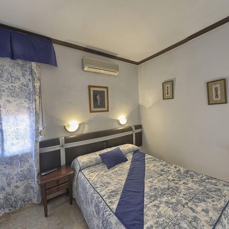 Imagen de la habitación del Hostal Las Palomas. Foto 7