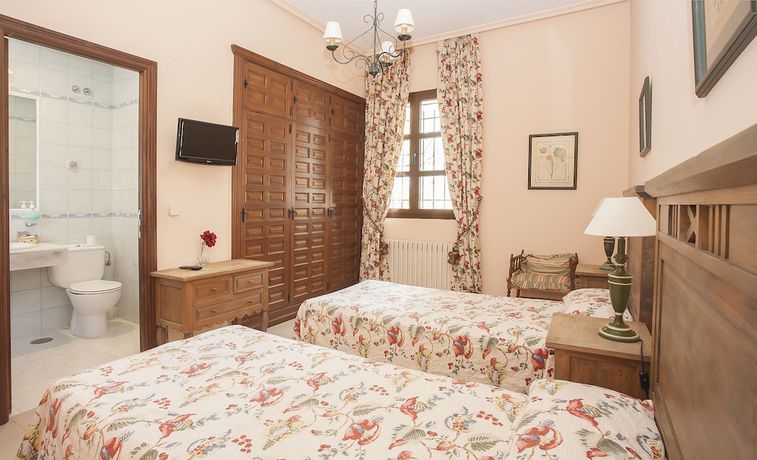 Imagen de la habitación del Hostal Las Paneras Naturavila. Foto 5