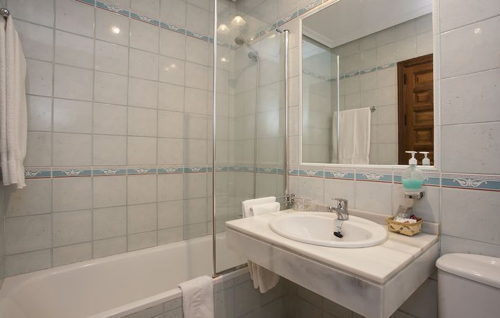 Imagen de la habitación del Hostal Las Paneras Naturavila. Foto 8