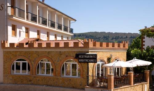 Imagen de la habitación del Hostal Las Rumbas. Foto 2