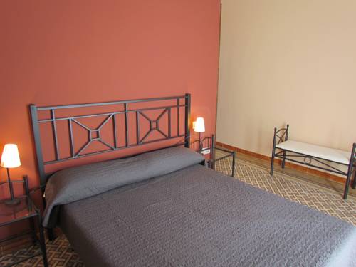 Imagen de la habitación del Hostal Las Rumbas. Foto 3