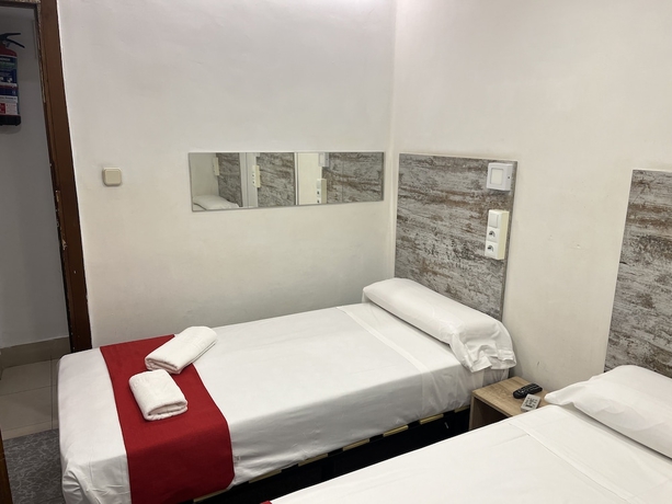 Imagen de la habitación del Hostal Las Vegas, Tetu&aacute;n. Foto 9