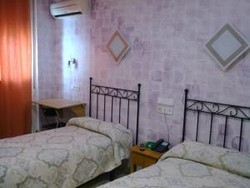 Imagen de la habitación del Hostal Las Vegas, Tetuán. Foto 2