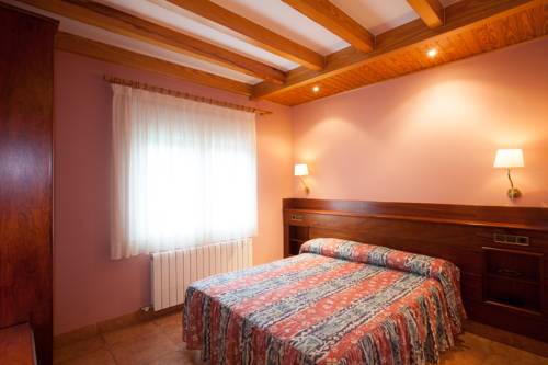 Imagen general del Hostal Les Fonts. Foto 1