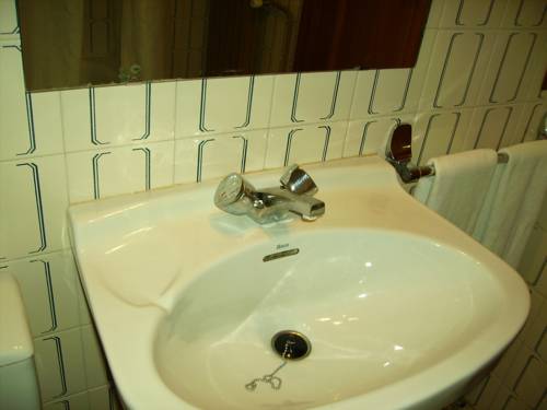 Imagen de la habitación del Hostal L'escon. Foto 4
