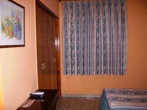 Imagen de la habitación del Hostal L'escon. Foto 5