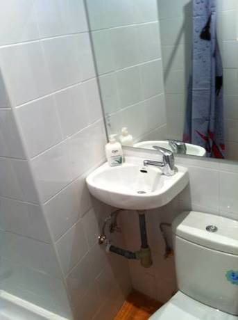 Imagen de la habitación del Hostal Lezule. Foto 2