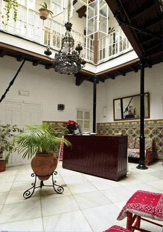 Imagen general del Hostal Lis I. Foto 8