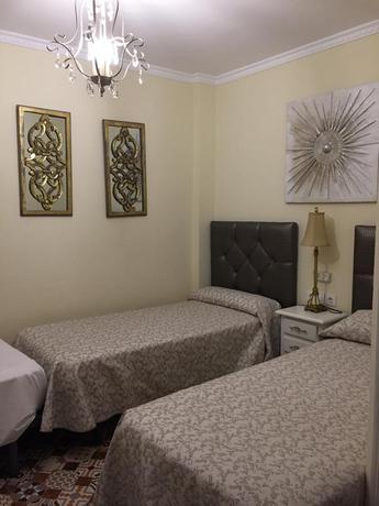 Imagen de la habitación del Hostal Lojo. Foto 5