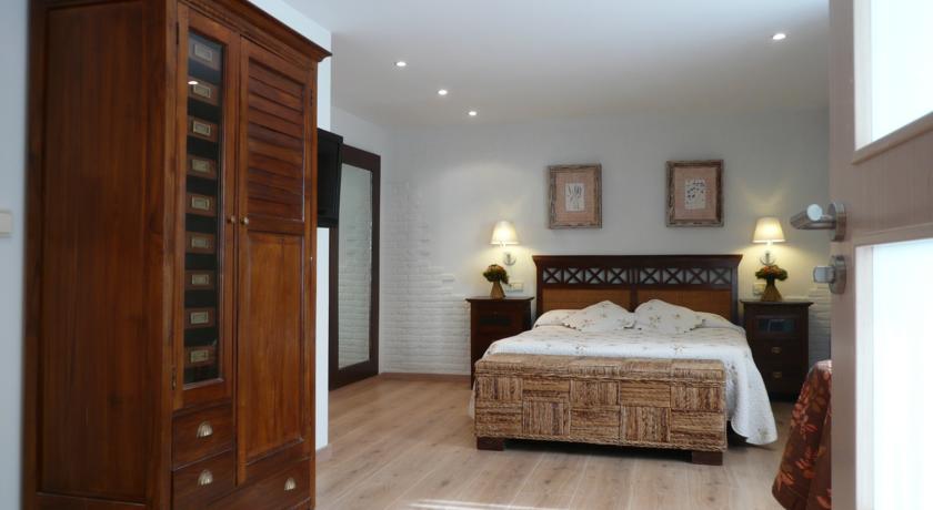 Imagen general del Hostal Lola, Isaba. Foto 2