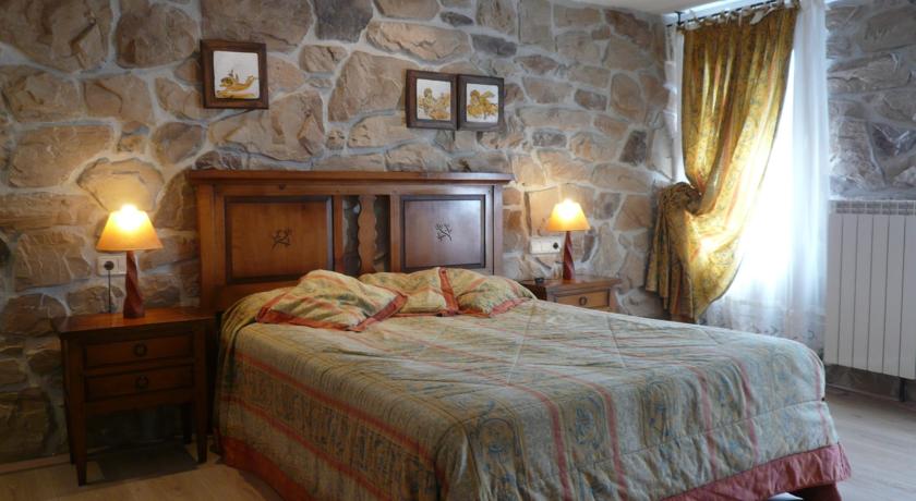 Imagen general del Hostal Lola, Isaba. Foto 5
