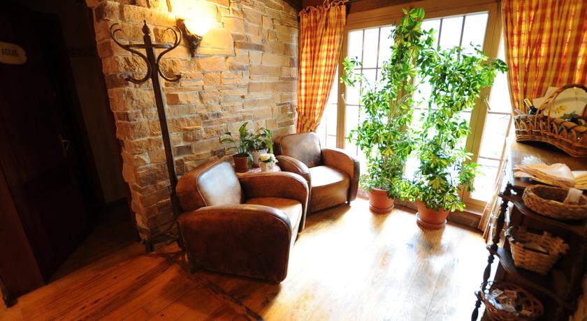 Imagen general del Hostal Lola, Isaba. Foto 6