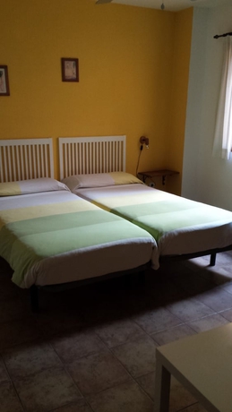 Imagen de la habitación del Hostal Lorca. Foto 13