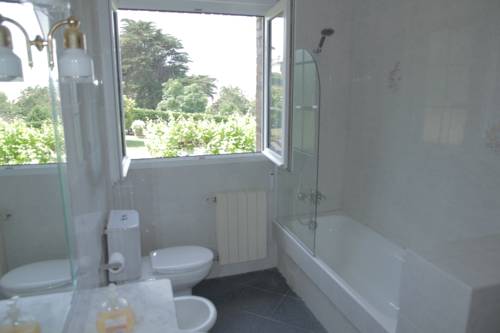 Imagen de la habitación del Hostal Loredo Surf House. Foto 3
