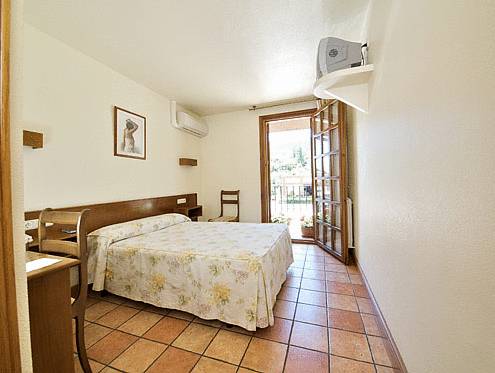 Imagen de la habitación del Hostal Lorentxo. Foto 4