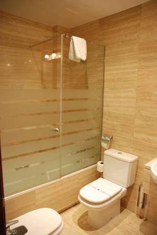 Imagen general del Hostal Los 5 Pinos, Aeropuerto Adolfo Su&aacute;rez Madrid-Barajas. Foto 4