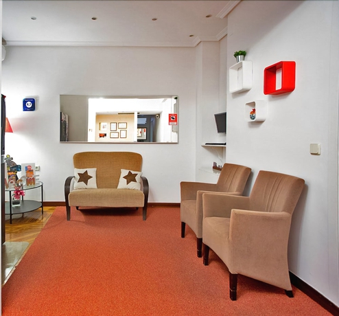 Imagen de los interiores del Hostal Los Alpes. Foto 18