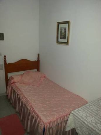 Imagen general del Hostal Los Arcos, JIMENA DE LA FRONTERA. Foto 4