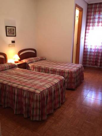 Imagen de la habitación del Hostal Los Chopos. Foto 2