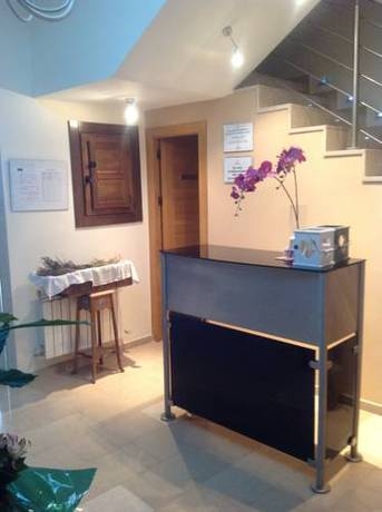 Imagen general del Hostal Los Claveles. Foto 2