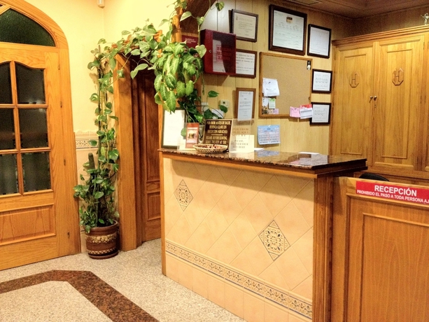 Imagen de los interiores del Hostal Los Corchos. Foto 18