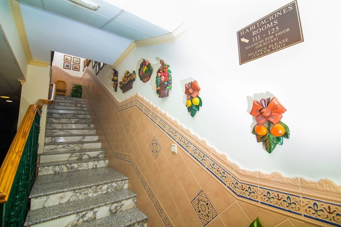 Imagen de los interiores del Hostal Los Corchos. Foto 19