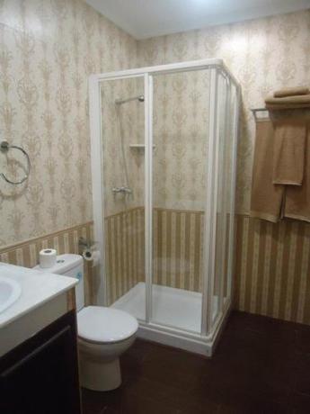 Imagen de la habitación del Hostal Los Dos Naranjos. Foto 11