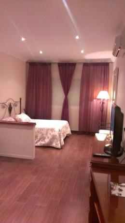 Imagen de la habitación del Hostal Los Dos Naranjos. Foto 12