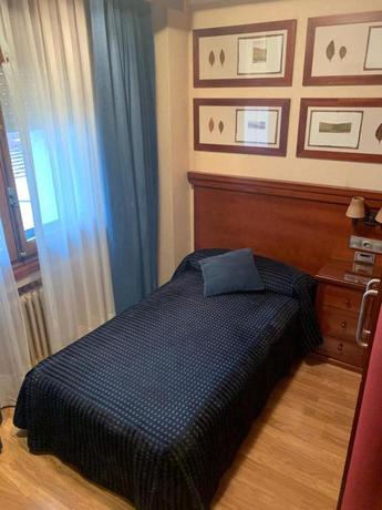 Imagen general del Hostal Los Infantes. Foto 2