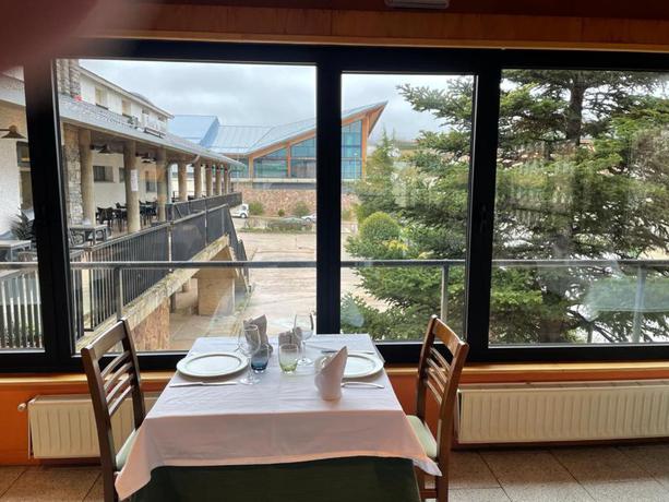 Imagen general del Hostal Los Infantes. Foto 11