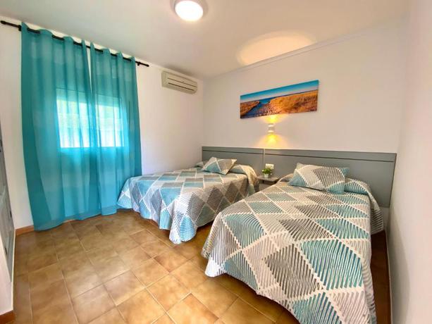 Imagen general del Hostal Los Mellizos, Conil de la Frontera. Foto 1
