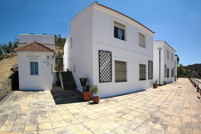 Imagen general del Hostal Los Molinos, Sanl&uacute;car de Guadiana. Foto 3